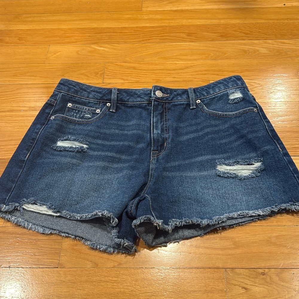 Time and tru high- rise jeans short size 14.